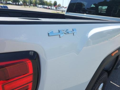 2025 GMC Sierra 2500 Base