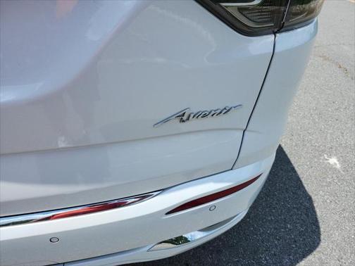 2024 Buick Enclave Avenir FWD