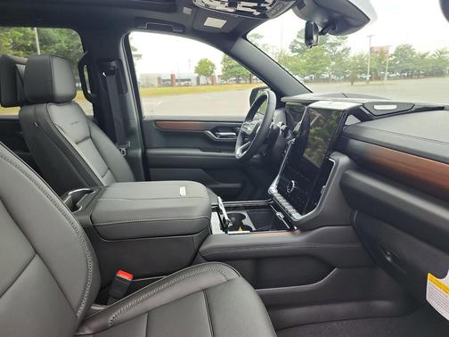 Onyx Black 2026 GMC Yukon XL Denali