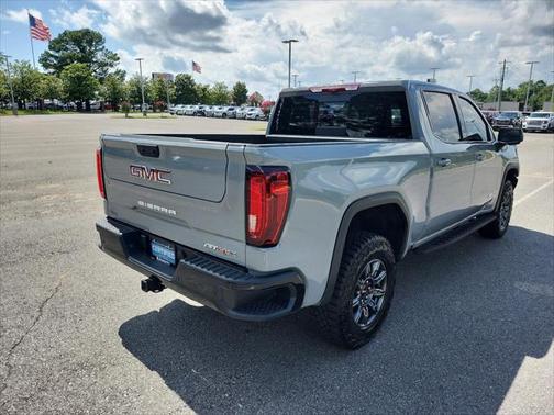 2025 GMC Sierra 1500 AT4X
