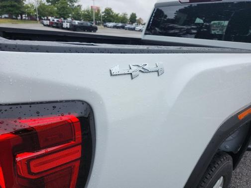 2025 GMC Sierra 2500 Base