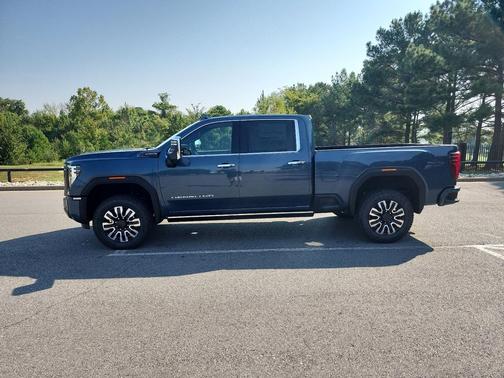 2025 GMC Sierra 2500 Denali Ultimate
