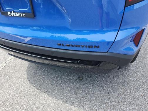 Rapids Metallic 2026 GMC Terrain FWD Elevation