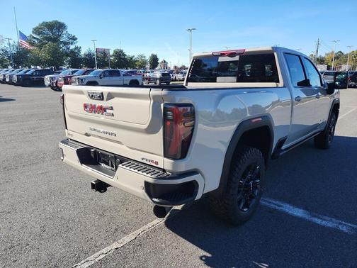 2026 GMC Sierra 2500 AT4