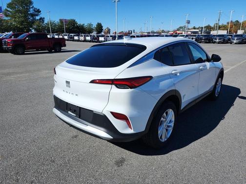 2026 Buick Envista Preferred FWD