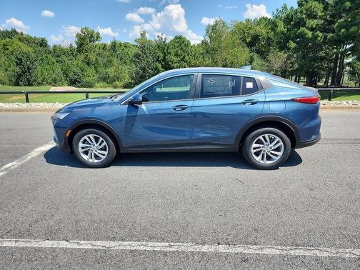 Ocean Blue Metallic 2026 Buick Envista Preferred FWD