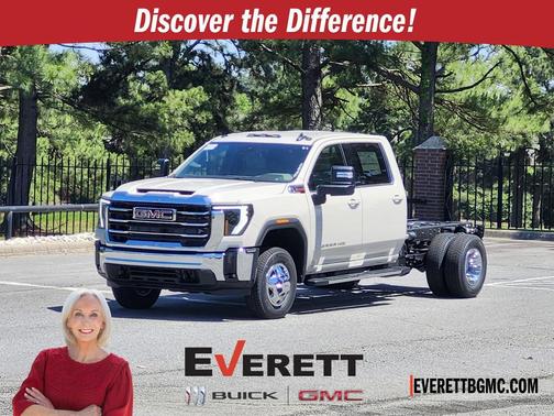 Coastal Dune 2026 GMC Sierra 3500 SLE