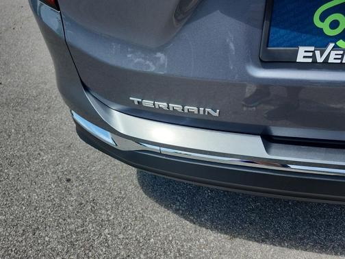 Satin Steel Metallic 2021 GMC Terrain SLT