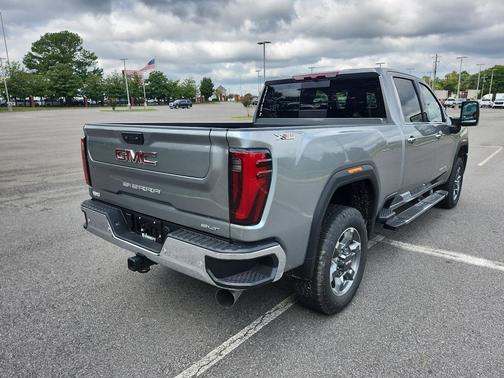 2025 GMC Sierra 2500 SLT