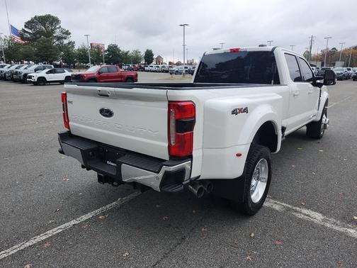 2026 Ford F-450 Lariat