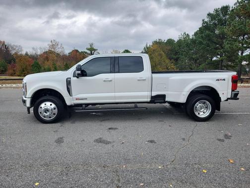 2026 Ford F-450 Lariat