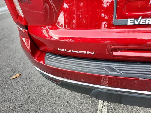 2023 GMC Yukon 4WD AT4