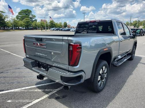 2025 GMC Sierra 2500 Denali