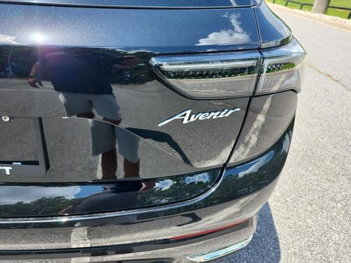 2025 Buick Envision Avenir AWD
