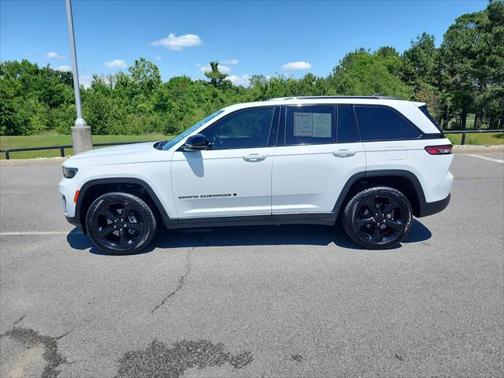 2024 Jeep Grand Cherokee Altitude