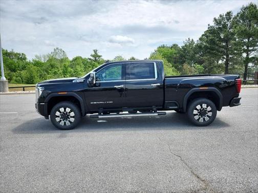 2025 GMC Sierra 2500 Denali