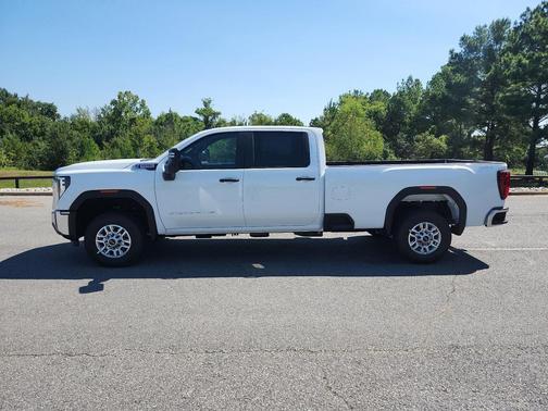 2025 GMC Sierra 2500 Base