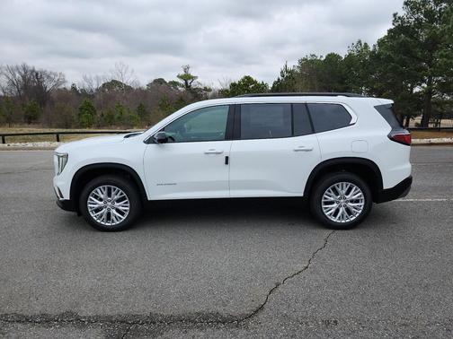 2026 GMC Acadia Elevation FWD