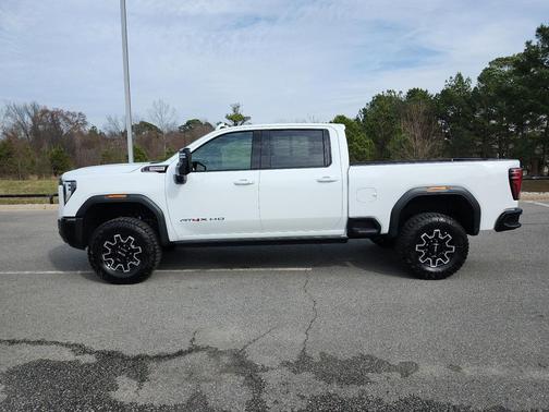 2026 GMC Sierra 2500 AT4X
