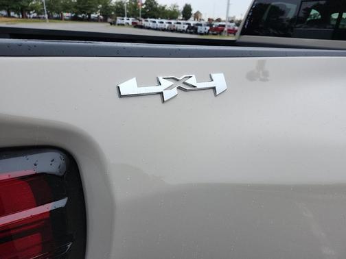 2026 GMC Sierra 3500 SLE