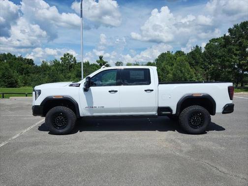 2025 GMC Sierra 2500 AT4