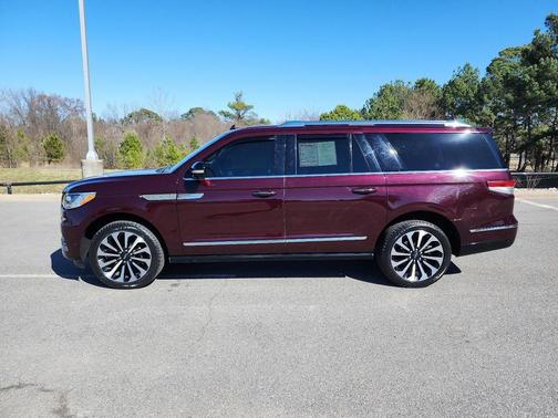 2023 Lincoln Navigator Reserve