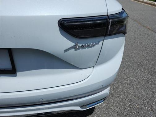 2025 Buick Envision Avenir AWD