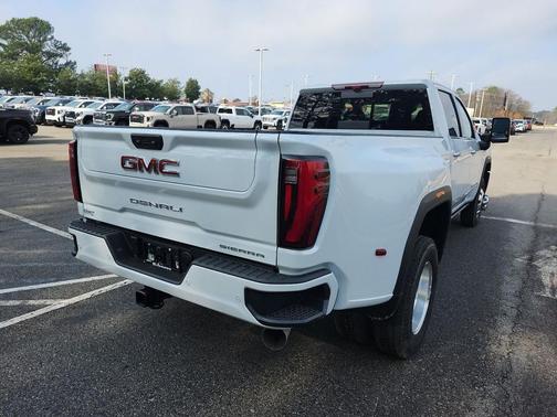 2026 GMC Sierra 3500 Denali