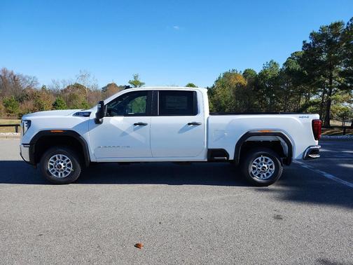 2026 GMC Sierra 2500 Base