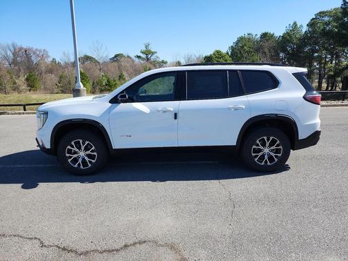 2026 GMC Acadia AT4 AWD