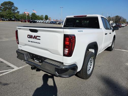 Summit White 2026 GMC Sierra 1500 Pro