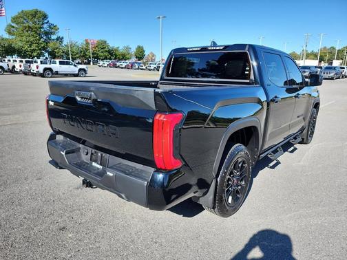 2025 Toyota Tundra SR