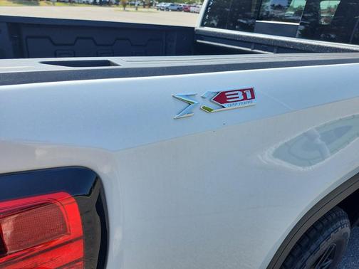 Summit White 2026 GMC Sierra 1500 Elevation