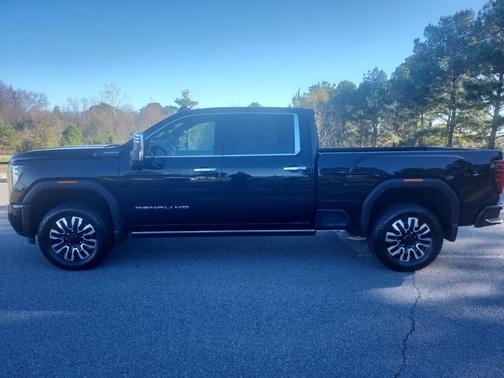2024 GMC Sierra 2500 Denali Ultimate