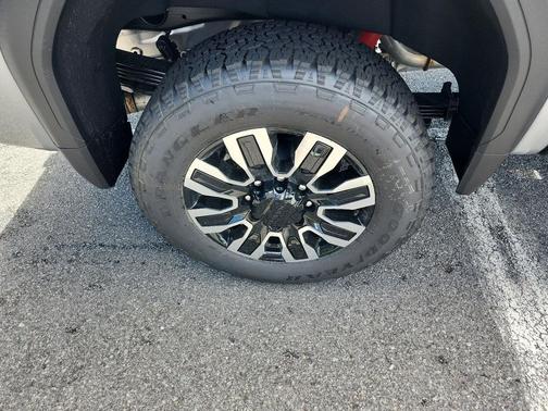 Sterling Metallic 2026 GMC Sierra 2500 Denali Ultimate