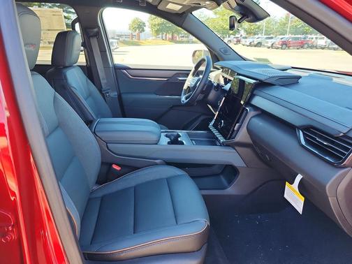 2026 GMC Acadia AT4 AWD