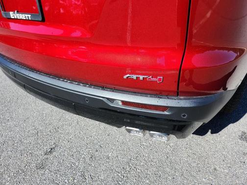 2026 GMC Acadia AT4 AWD