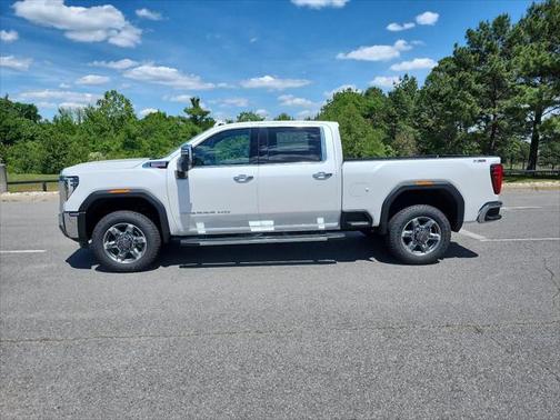 2025 GMC Sierra 2500 SLT