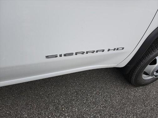 2025 GMC Sierra 3500 Base