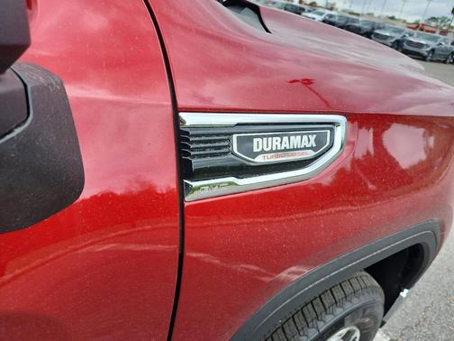 Volcanic Red Tintcoat 2026 GMC Sierra 1500 SLT