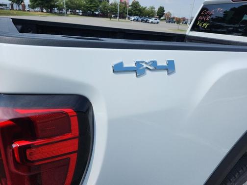 2026 GMC Sierra 2500 Base