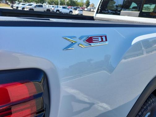 2026 GMC Sierra 2500 SLT