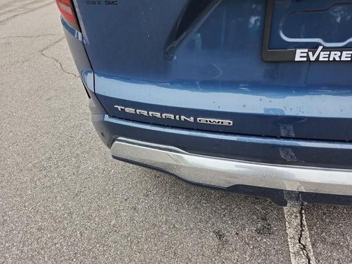 2026 GMC Terrain Denali