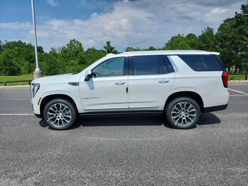 2025 GMC Yukon Denali