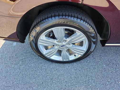 2024 Ford Expedition Platinum