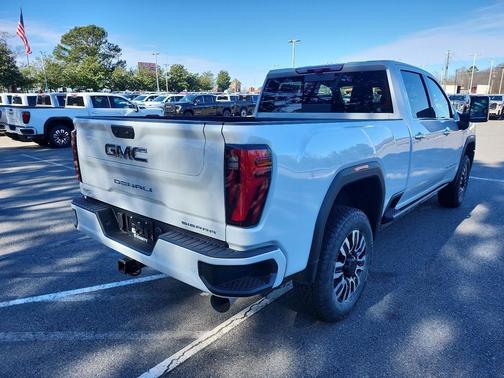 Glacier White Tricoat 2026 GMC Sierra 2500 Denali Ultimate