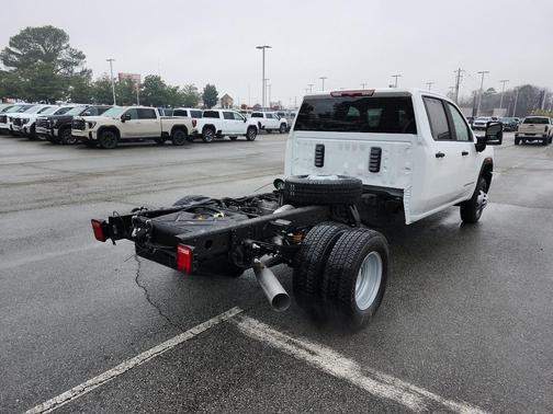2026 GMC Sierra 3500 Base