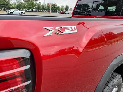 2026 GMC Sierra 2500 SLT