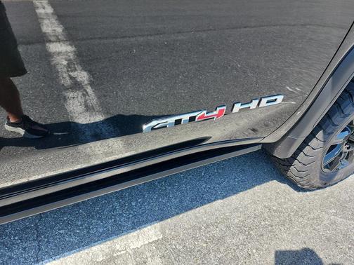2025 GMC Sierra 2500 AT4