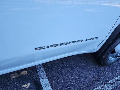 2025 GMC Sierra 3500 Base